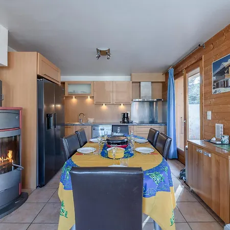 3 Pieces A Morzine, Centre, Proche Pistes, 3*, Wifi, Balcon, Parking, Jacuzzi, Animaux Ok, 6 Pers - Fr-1-754-37 *